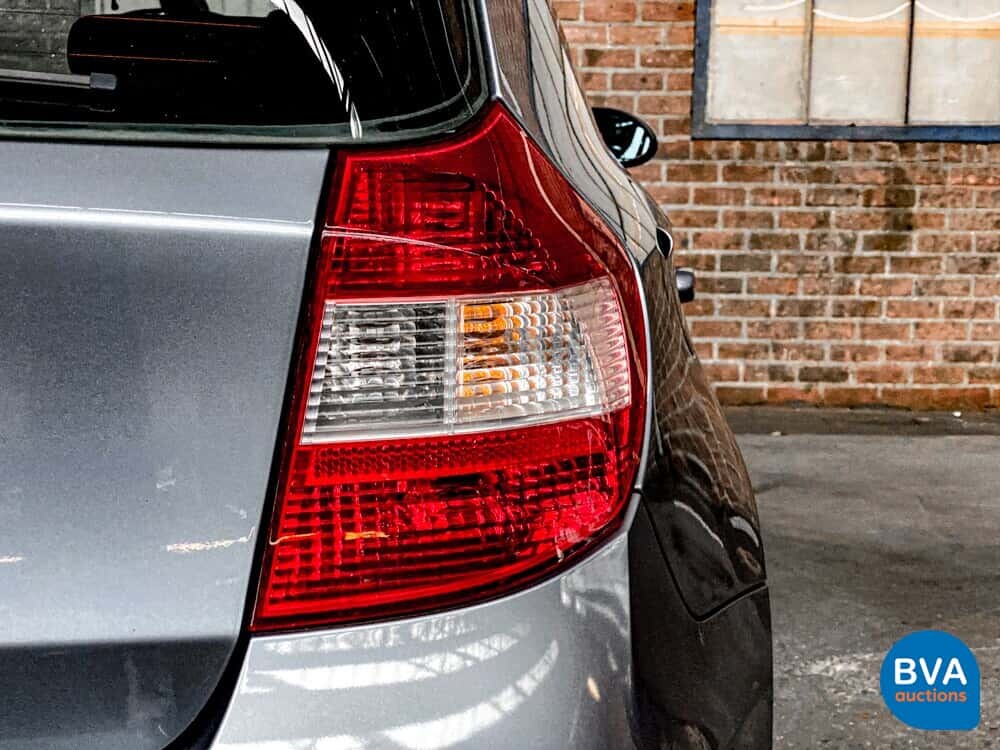 BMW 118i High Executive 1er 129pk 2006 -Original NL-, 47-SZ-VS.