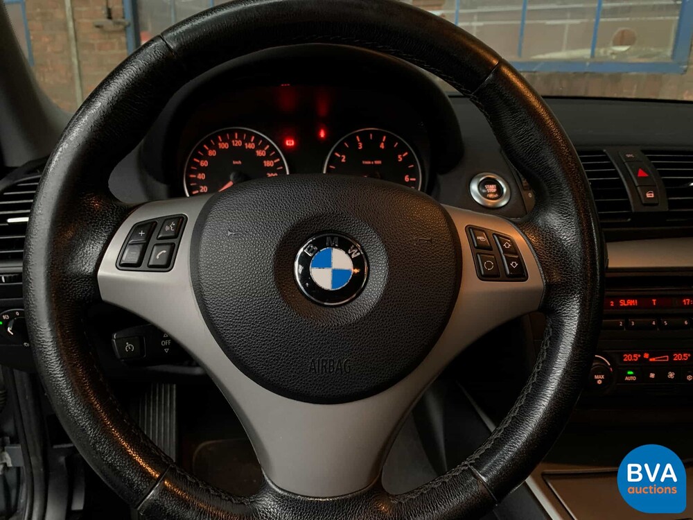 BMW 118i High Executive 1er 129pk 2006 -Original NL-, 47-SZ-VS.