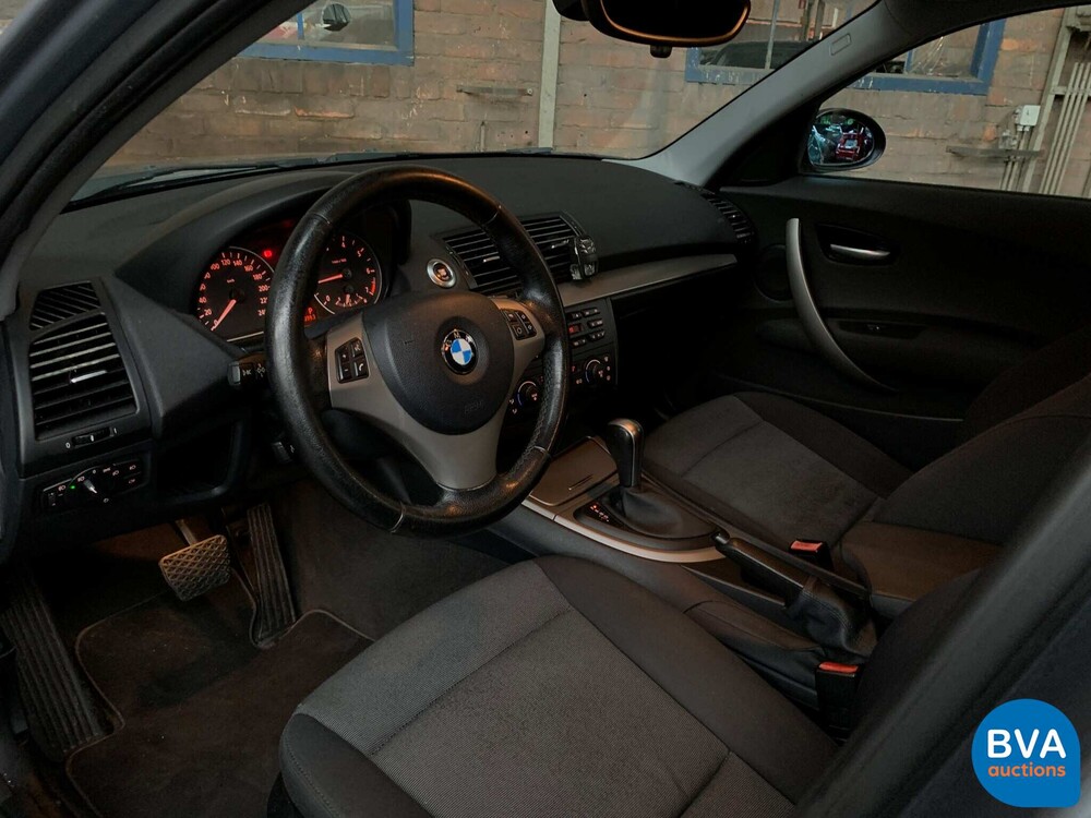 BMW 118i High Executive 1er 129pk 2006 -Original NL-, 47-SZ-VS.