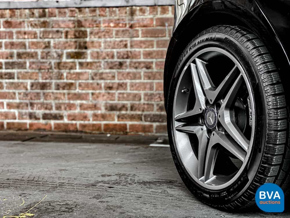 Mercedes-Benz A180 AMG Petrol Automatic 122hp A-Class 2012 NW-Model.