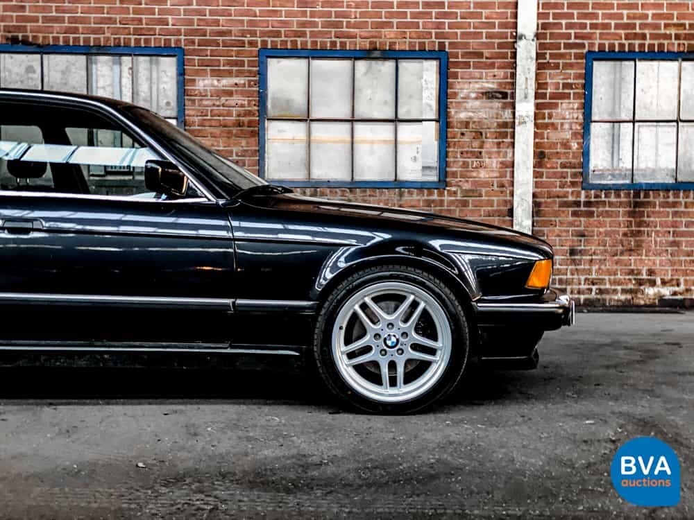 BMW 730i E32 7-Serie 315 PS 1987, NL-Zulassung.