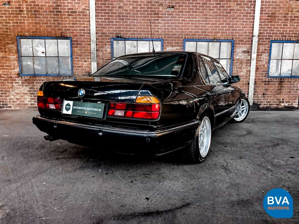 BMW 730i E32 7-Serie 315 PS 1987, NL-Zulassung.