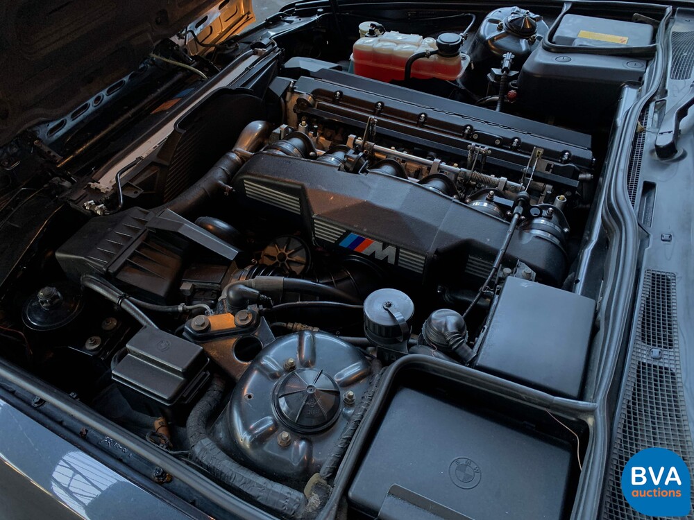 BMW 730i E32 7-Serie 315 PS 1987, NL-Zulassung.