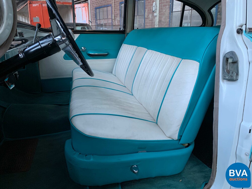 Buick-Spezial 5.7 V8 215 PS 1956.