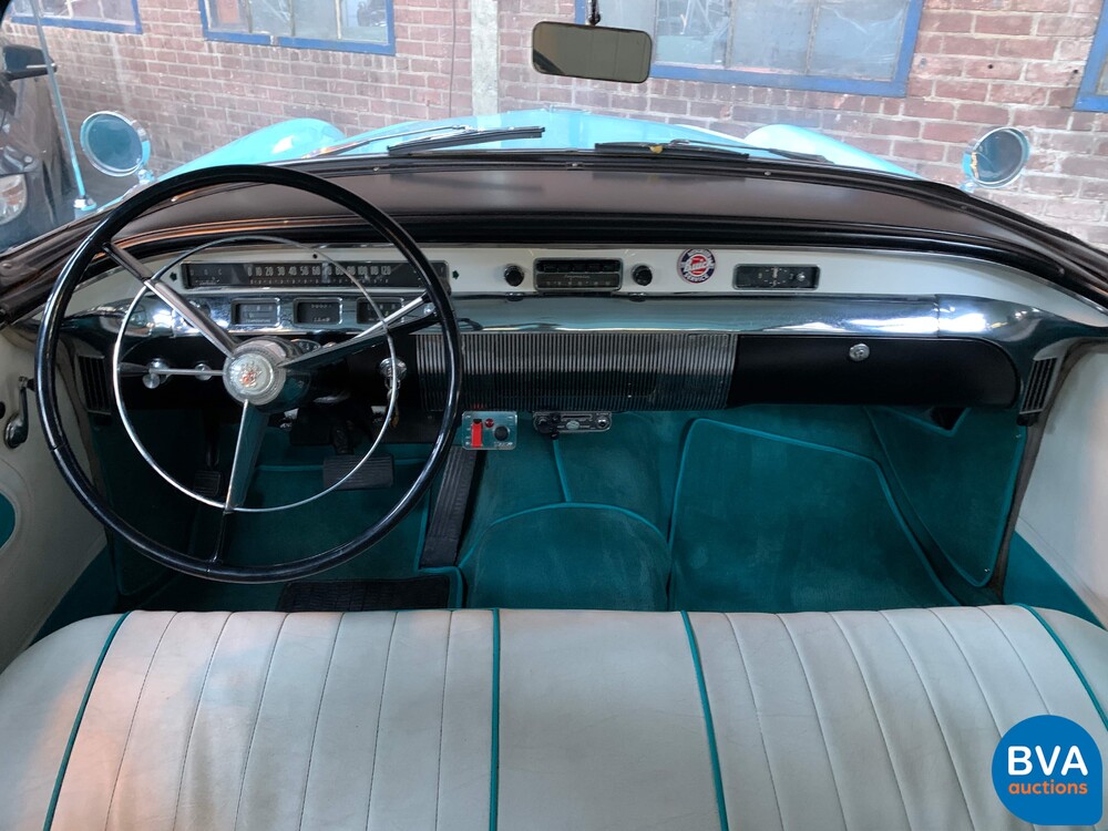 Buick-Spezial 5.7 V8 215 PS 1956.