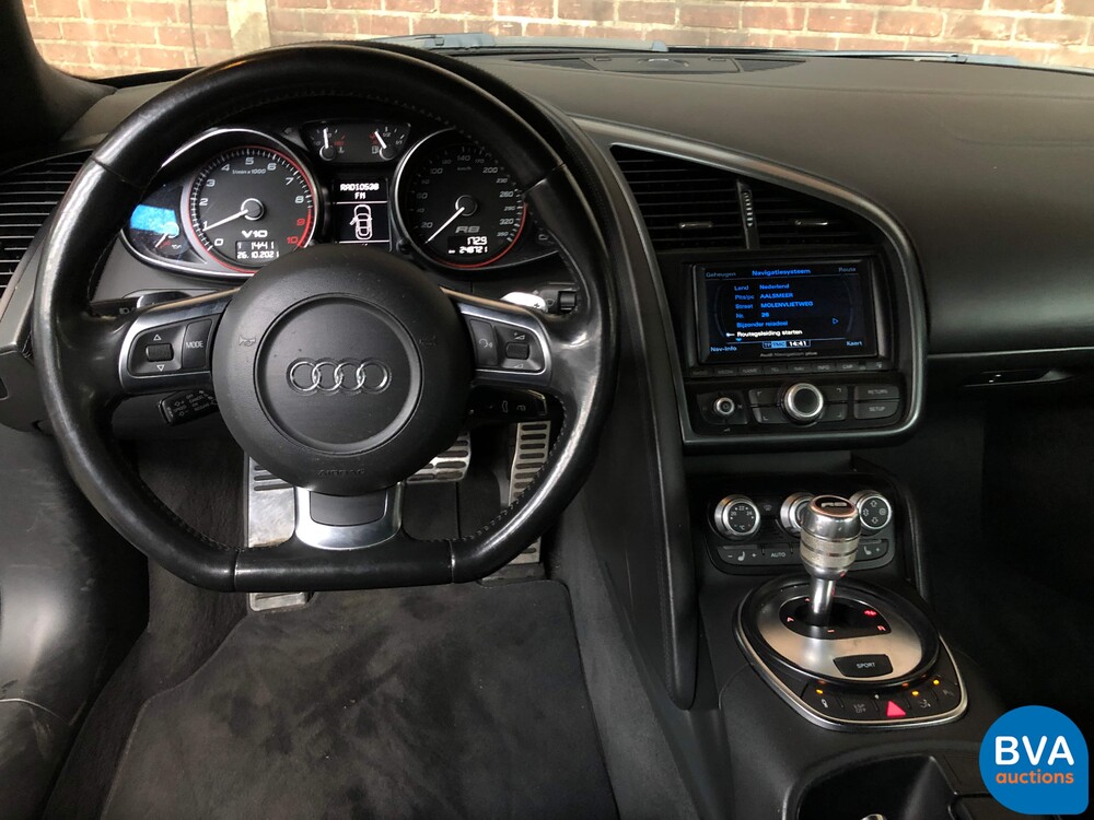 Audi R8 5.2 V10 FSI 525 PS Coupe 2010, 21-LTP-9.