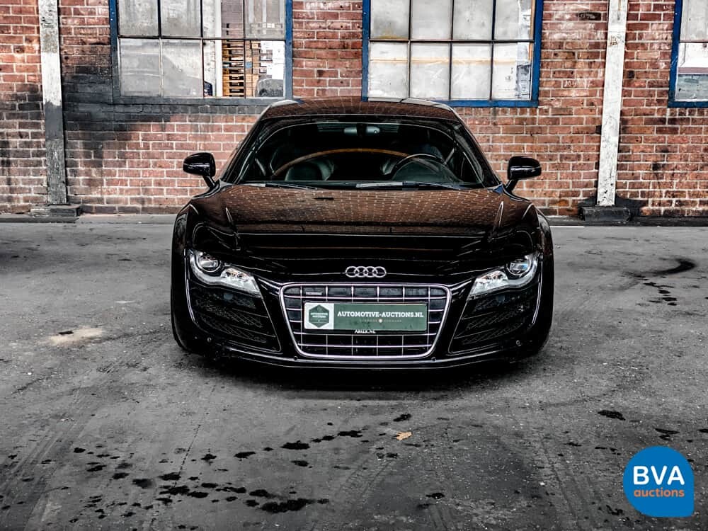 Audi R8 5.2 V10 FSI 525 PS Coupe 2010, 21-LTP-9.