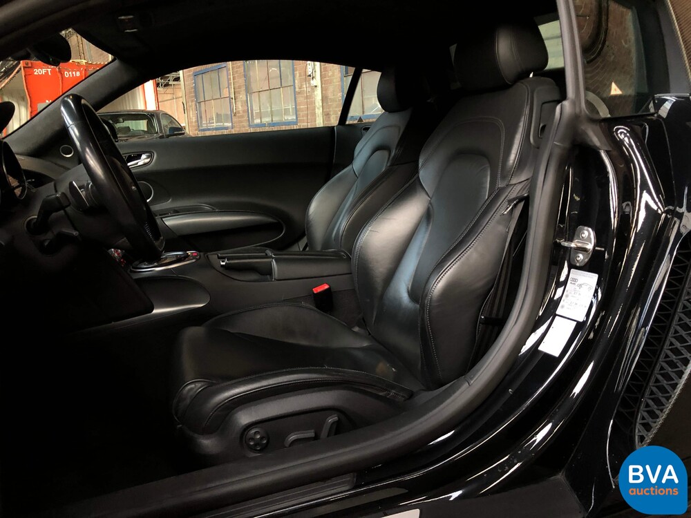 Audi R8 5.2 V10 FSI 525 PS Coupe 2010, 21-LTP-9.