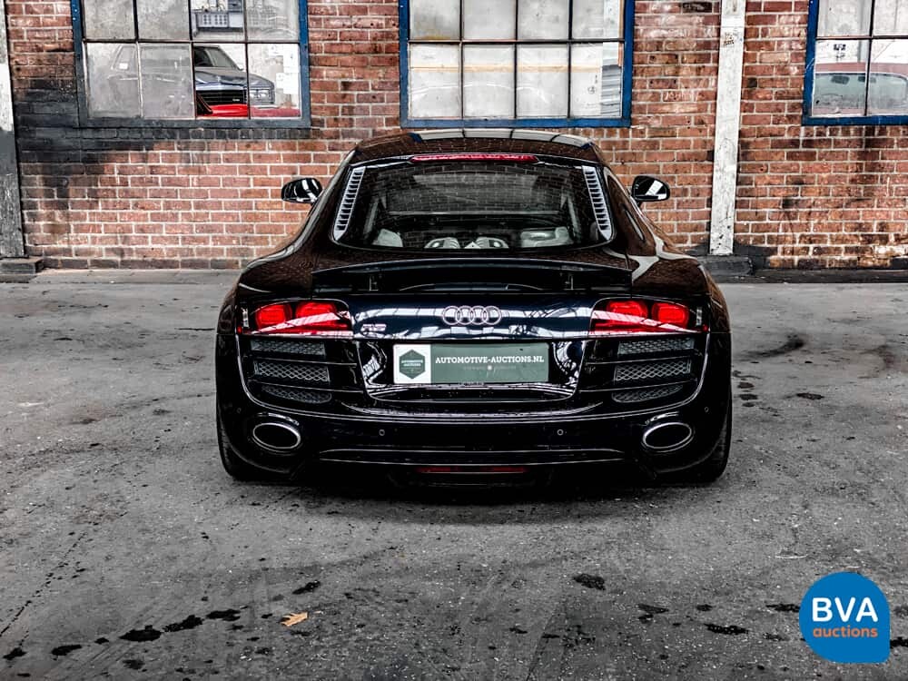 Audi R8 5.2 V10 FSI 525 PS Coupe 2010, 21-LTP-9.