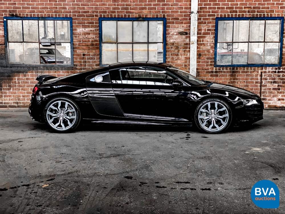 Audi R8 5.2 V10 FSI 525 PS Coupe 2010, 21-LTP-9.