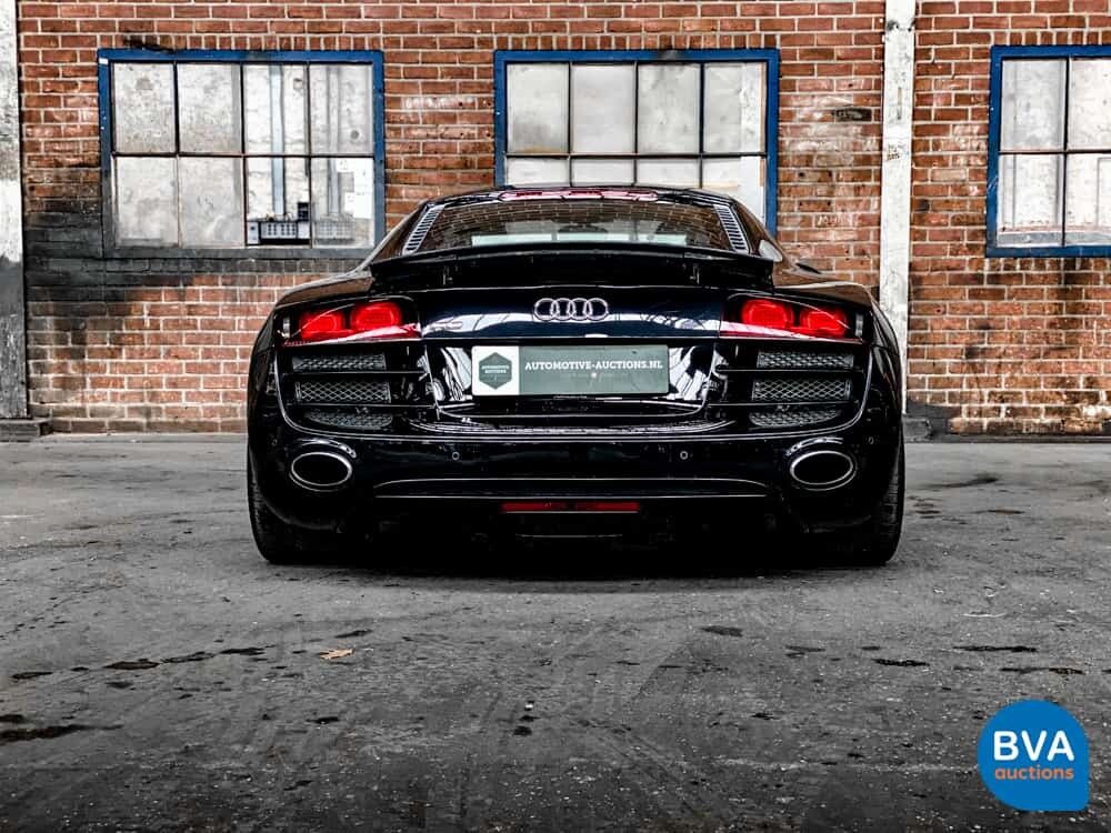 Audi R8 5.2 V10 FSI 525 PS Coupe 2010, 21-LTP-9.