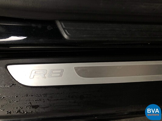 Audi R8 5.2 V10 FSI 525 PS Coupe 2010, 21-LTP-9.