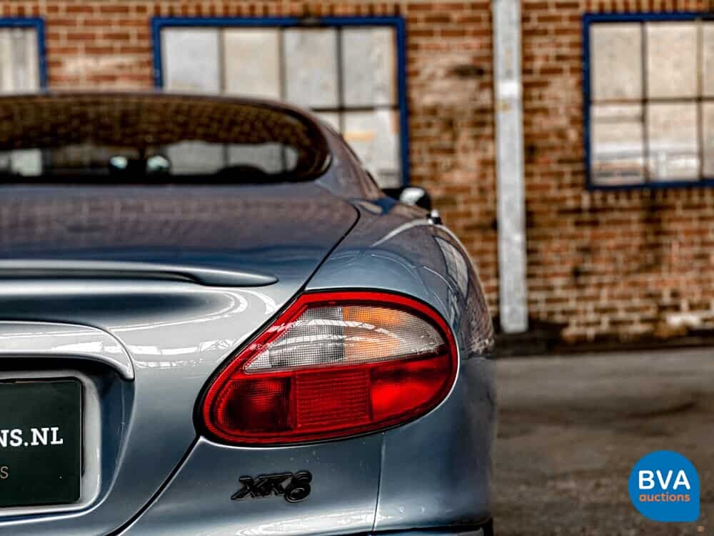 Jaguar XK8 4.0 V8 Coupé 294pk 1997, 29-HK-KP