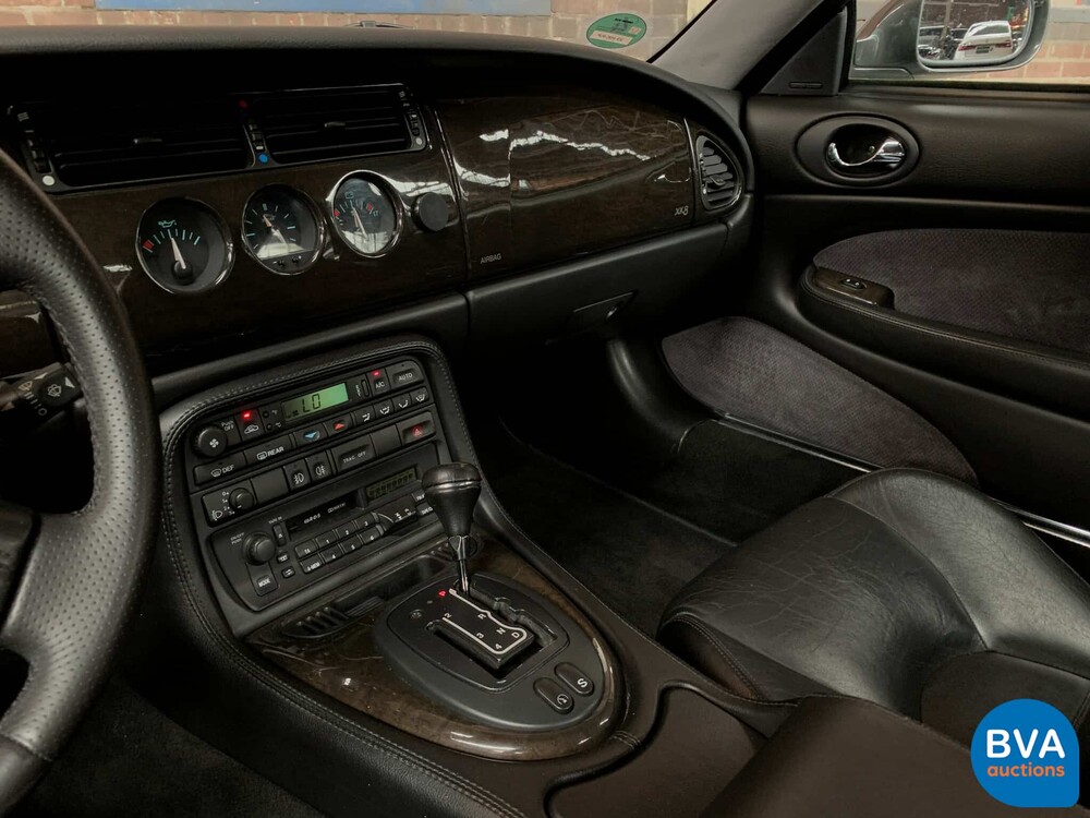 Jaguar XK8 4.0 V8 Coupé 294pk 1997, 29-HK-KP