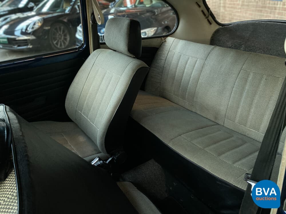 Volkswagen Beetle Winter Beetle Ice Blue 41pk 1984, KR-94-VV.