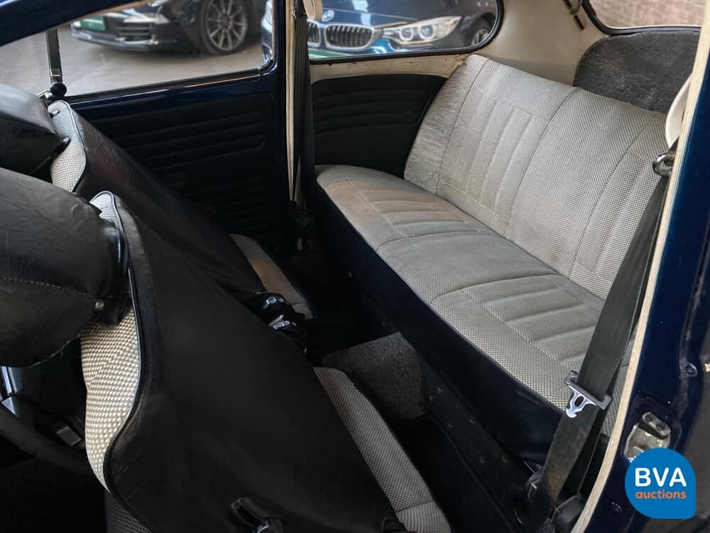 Volkswagen Beetle Winter Beetle Ice Blue 41pk 1984, KR-94-VV.