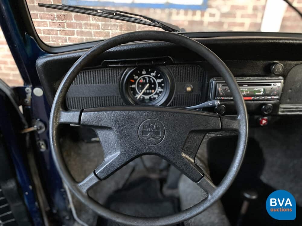 Volkswagen Beetle Winter Beetle Ice Blue 41pk 1984, KR-94-VV.