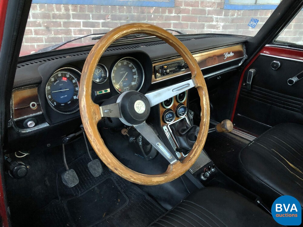 Alfa Romeo Giulia 1.6 102hp Orig.NL 1976, 76-MK-87.