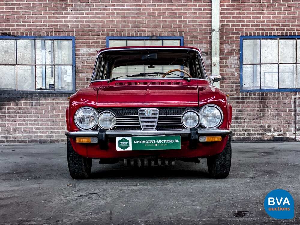 Alfa Romeo Giulia 1.6 102hp Orig.NL 1976, 76-MK-87.