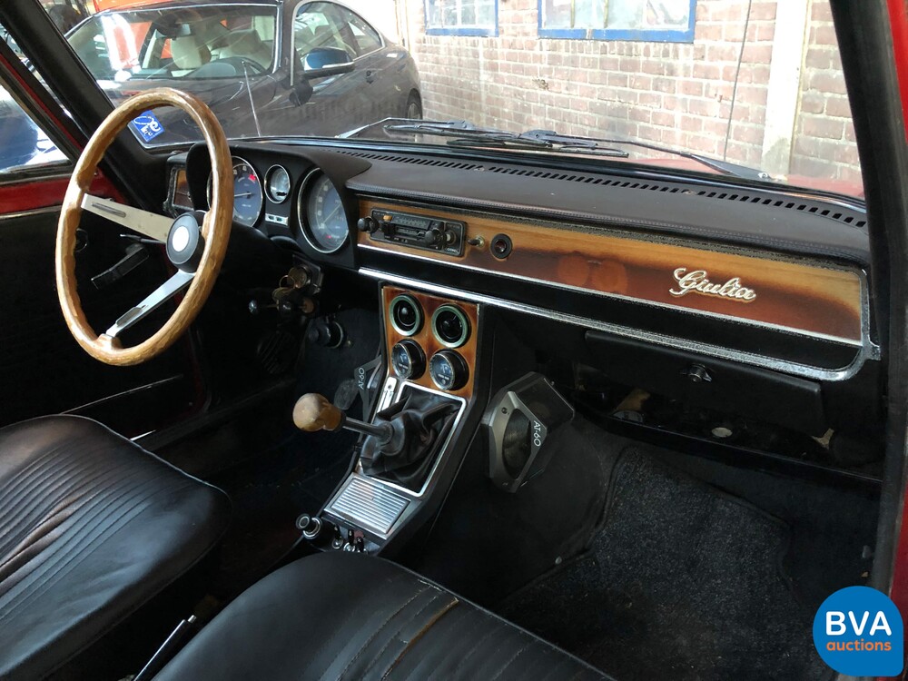 Alfa Romeo Giulia 1.6 102hp Orig.NL 1976, 76-MK-87.