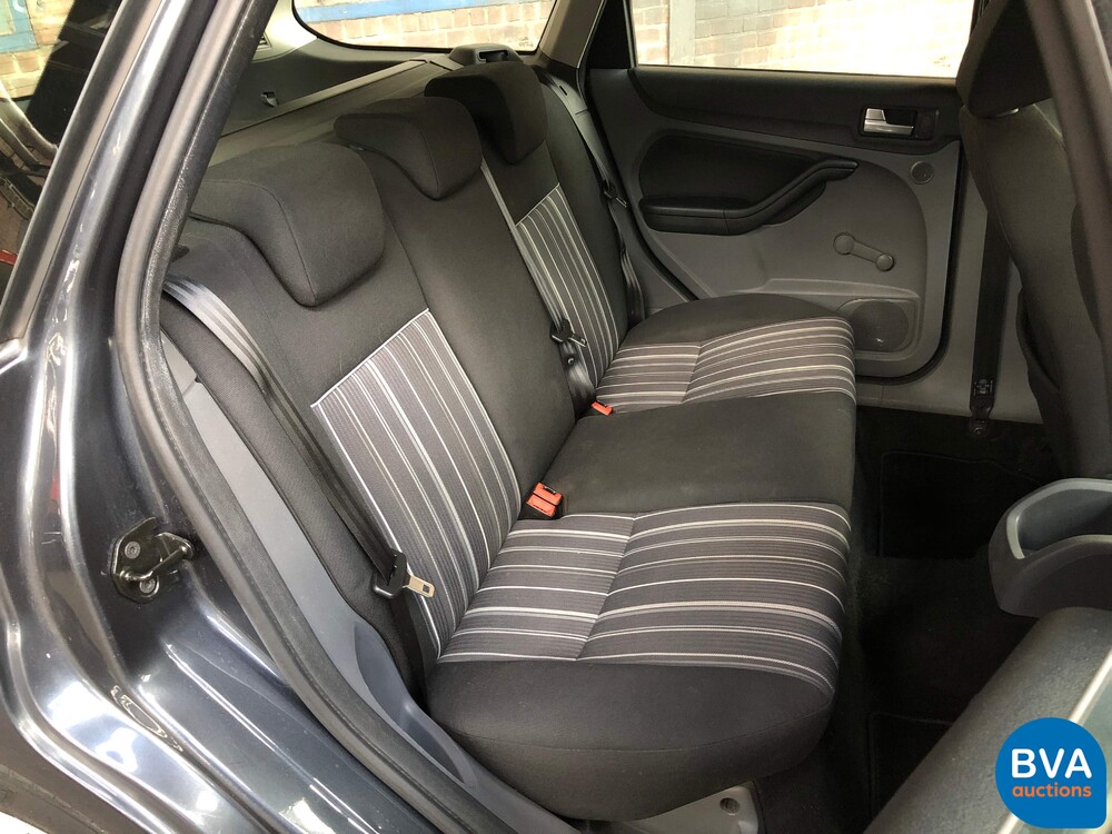 Ford Focus Wagon 1.6 Comfort 101hp 2010, PL-391-P.