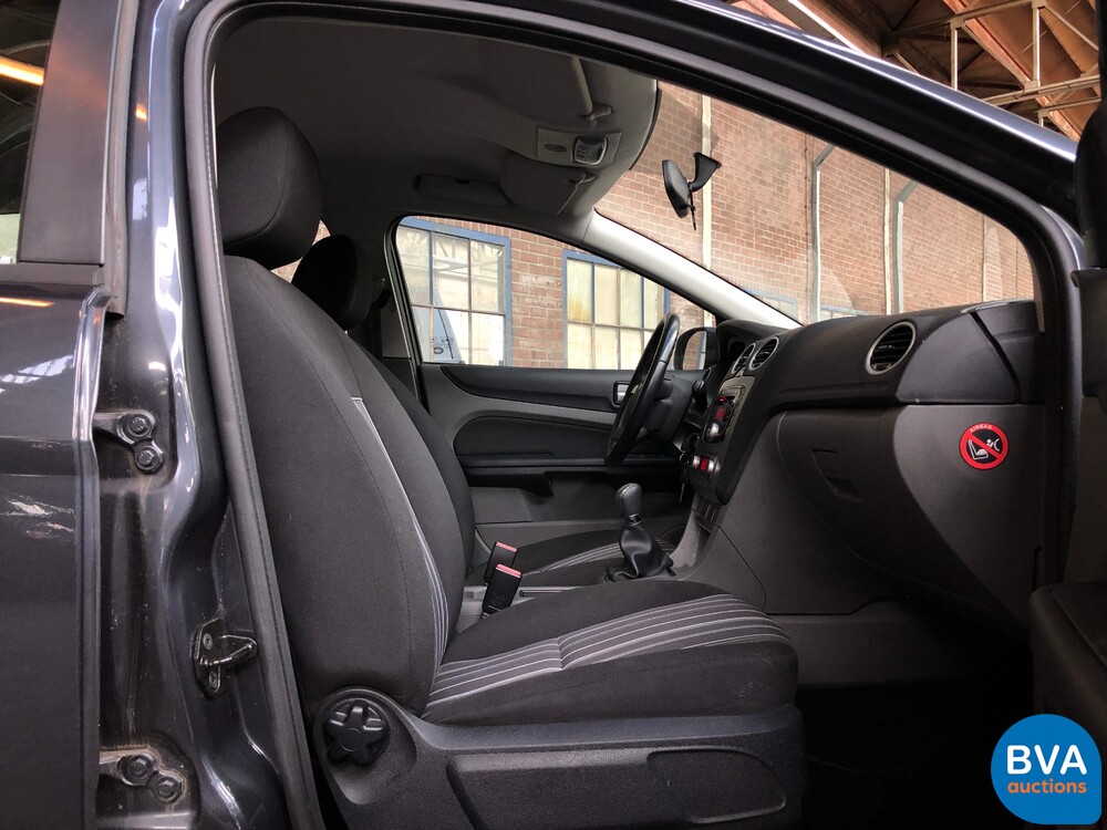 Ford Focus Wagon 1.6 Comfort 101hp 2010, PL-391-P.