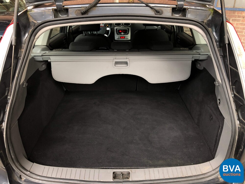 Ford Focus Wagon 1.6 Comfort 101hp 2010, PL-391-P.