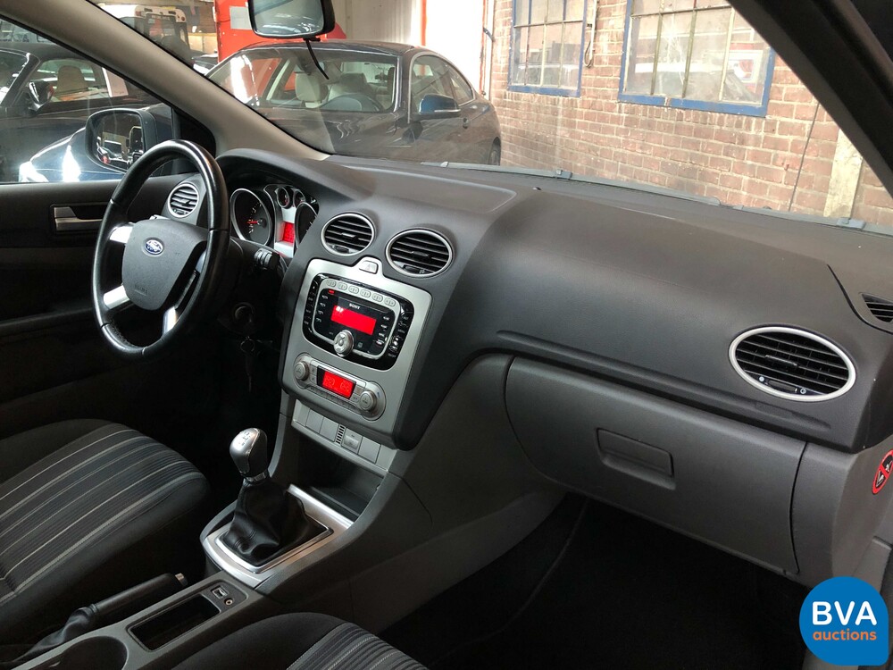 Ford Focus Wagon 1.6 Comfort 101hp 2010, PL-391-P.