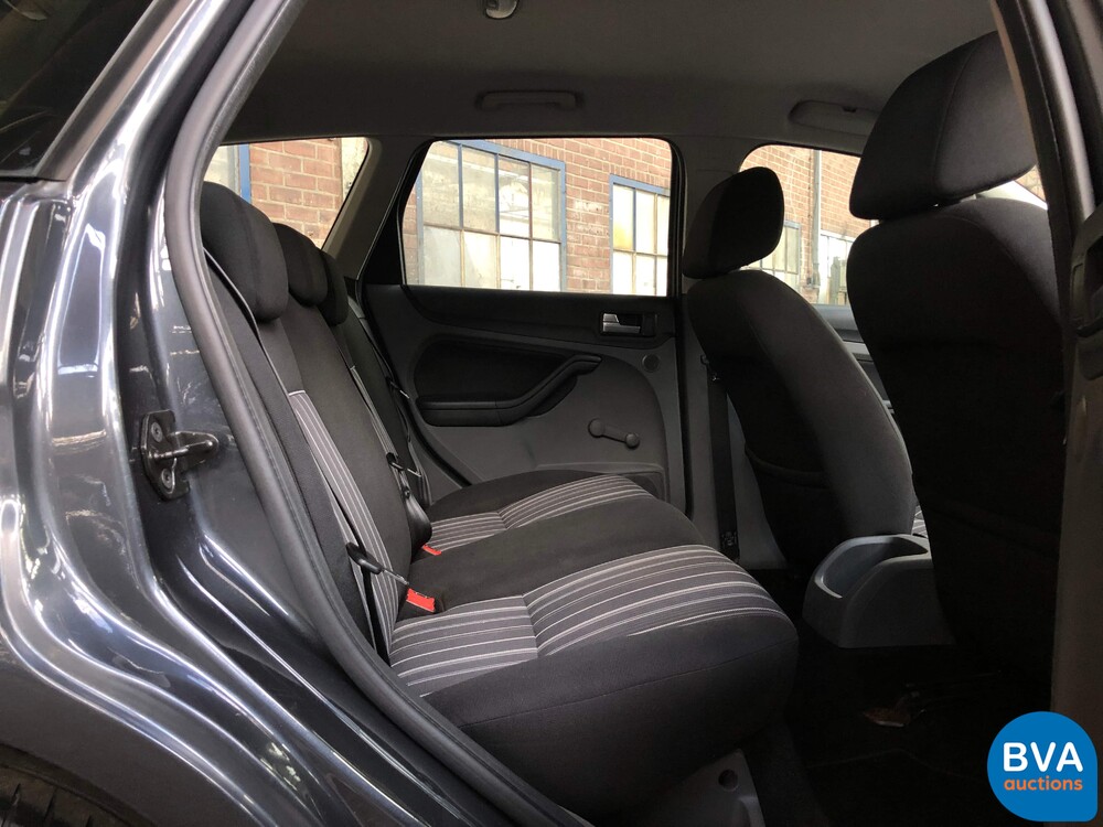 Ford Focus Wagon 1.6 Comfort 101hp 2010, PL-391-P.