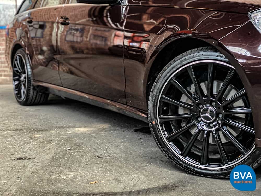 Mercedes-Benz E-Class Estate E300 3.0 CDI V6 Elegance 231hp -71000km!-, XP-299-N.