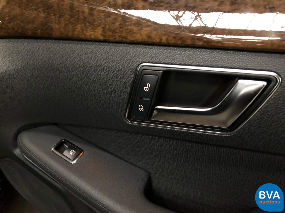 Mercedes-Benz E-Class Estate E300 3.0 CDI V6 Elegance 231hp -71000km!-, XP-299-N.