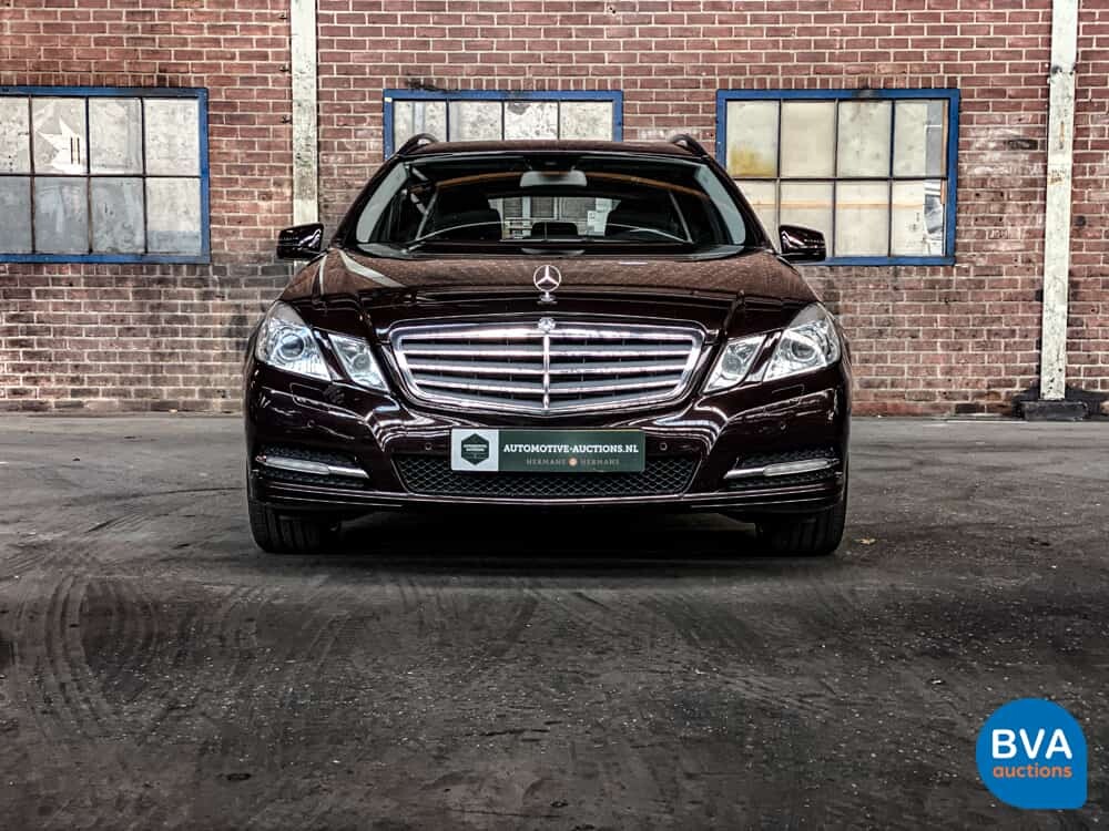Mercedes-Benz E-Class Estate E300 3.0 CDI V6 Elegance 231hp -71000km!-, XP-299-N.