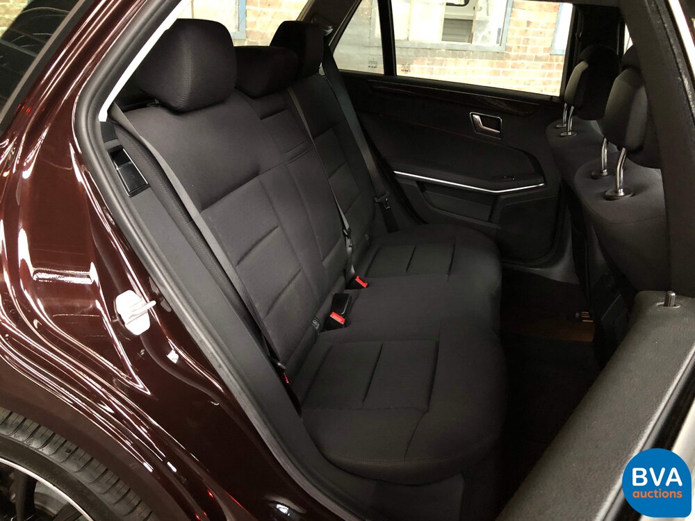 Mercedes-Benz E-Class Estate E300 3.0 CDI V6 Elegance 231hp -71000km!-, XP-299-N.