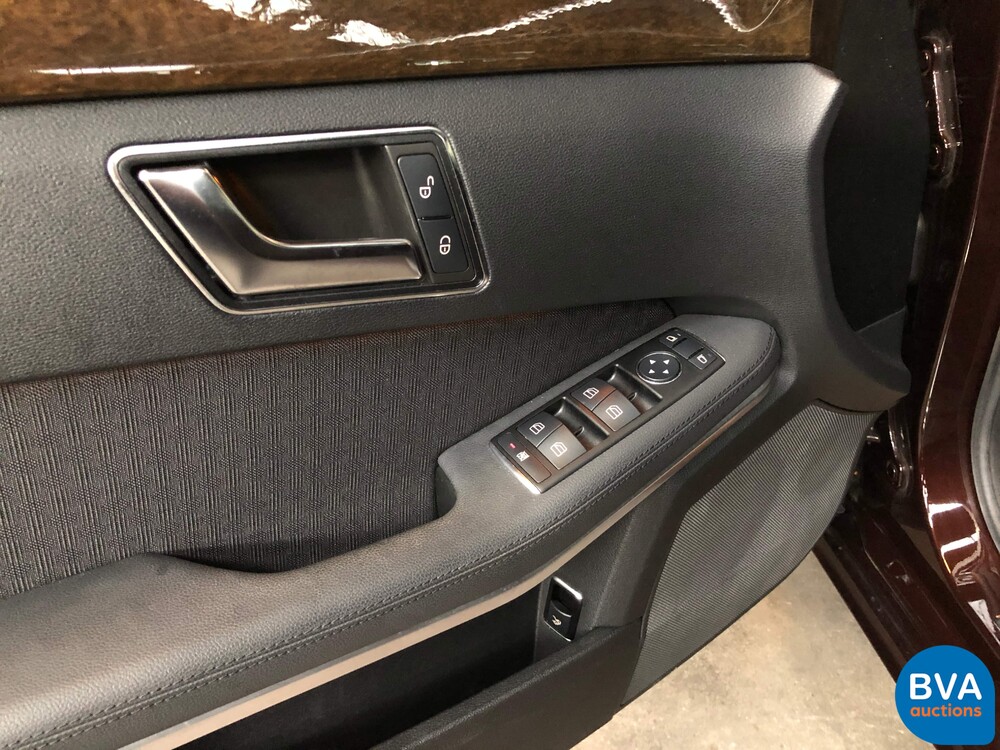 Mercedes-Benz E-Class Estate E300 3.0 CDI V6 Elegance 231hp -71000km!-, XP-299-N.