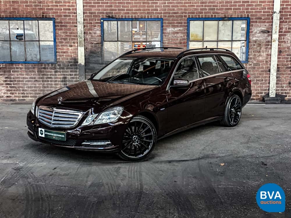 Mercedes-Benz E-Class Estate E300 3.0 CDI V6 Elegance 231hp -71000km!-, XP-299-N.
