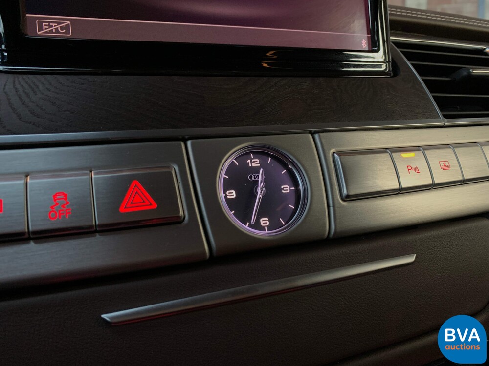 Audi A8 4.2 FSI Quattro Pro Line V8 372 PS 2011.