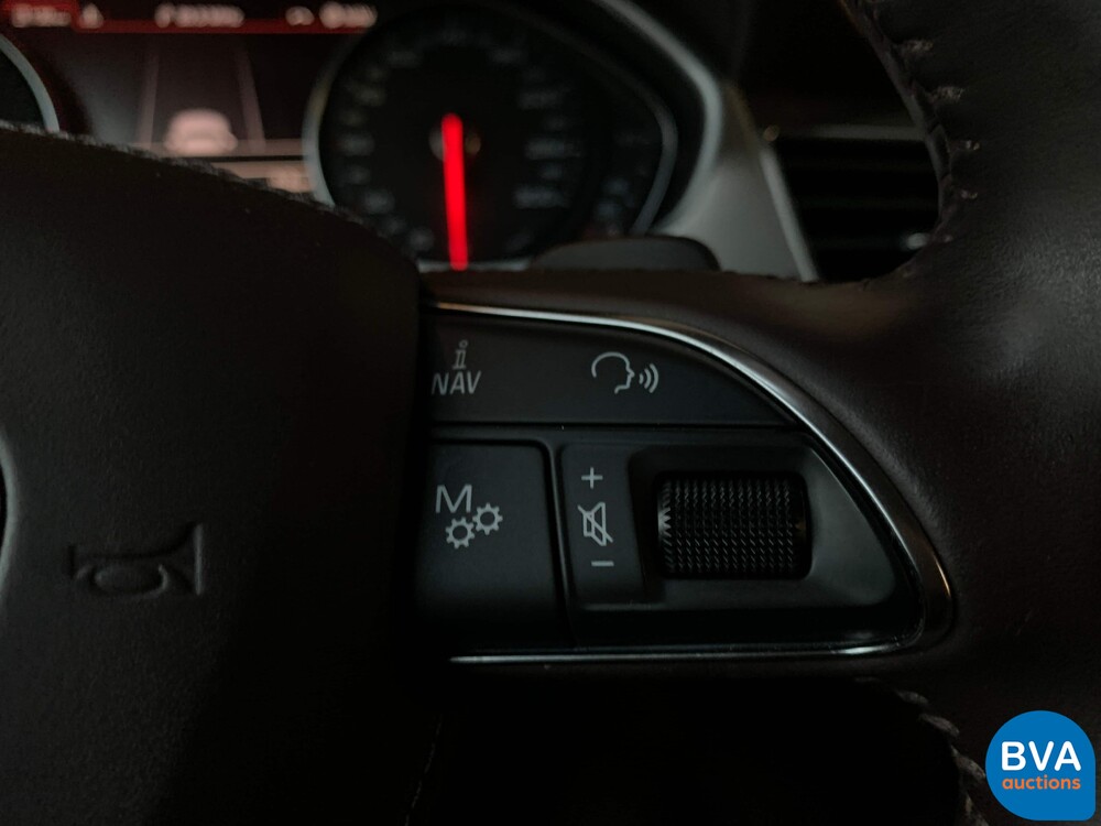 Audi A8 4.2 FSI Quattro Pro Line V8 372 PS 2011.