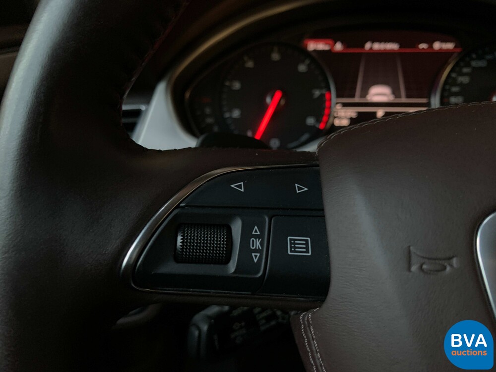 Audi A8 4.2 FSI Quattro Pro Line V8 372 PS 2011.