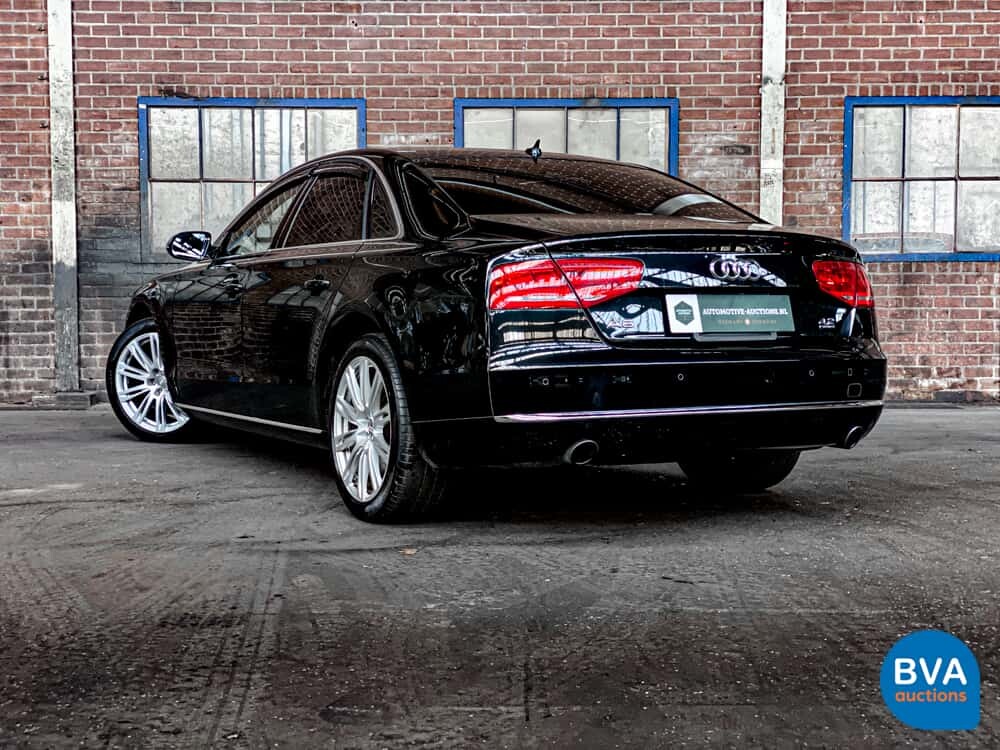 Audi A8 4.2 FSI Quattro Pro Line V8 372 PS 2011.