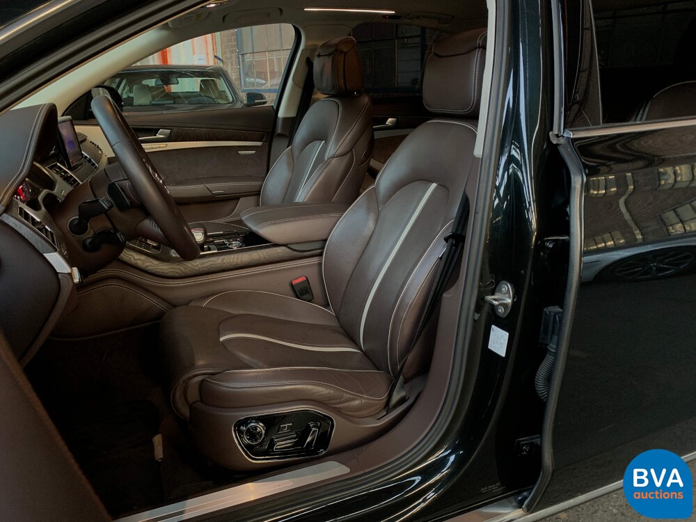 Audi A8 4.2 FSI Quattro Pro Line V8 372 PS 2011.
