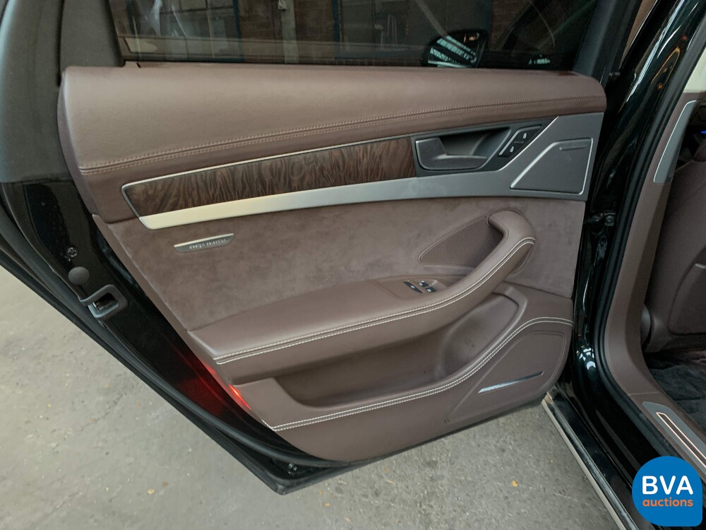 Audi A8 4.2 FSI Quattro Pro Line V8 372 PS 2011.