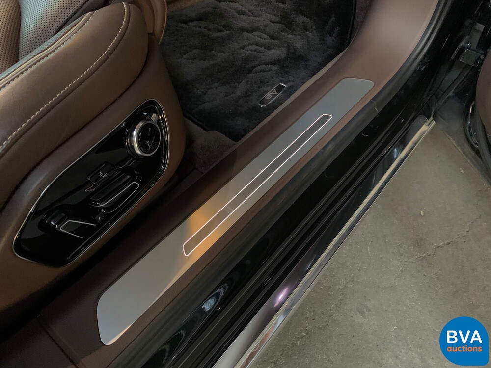 Audi A8 4.2 FSI Quattro Pro Line V8 372 PS 2011.