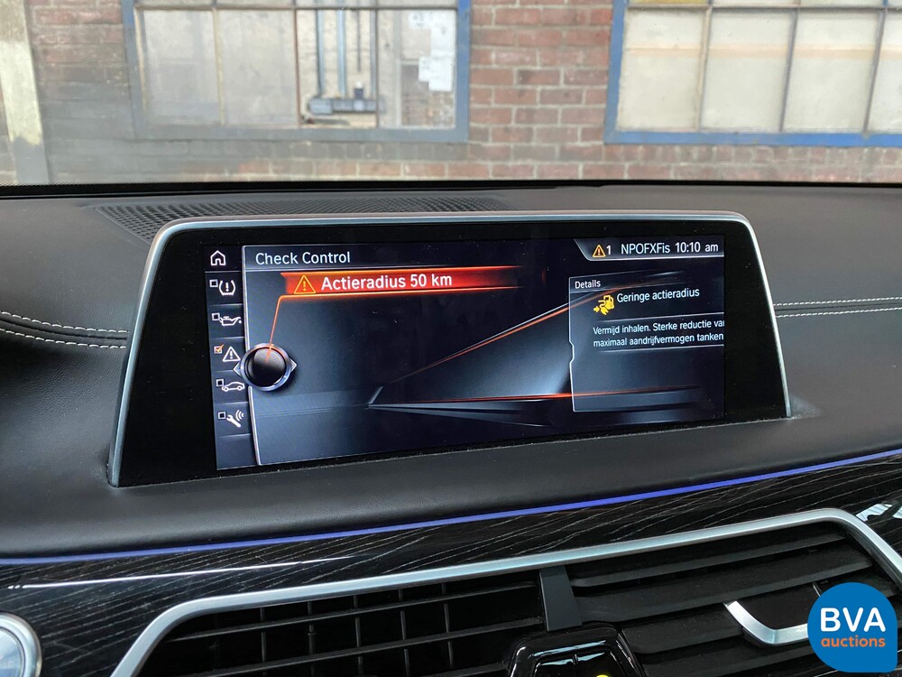 BMW 740e M-Sport 326pk Hybrid 2016 iPerformance Individual 7er, NL-Zulassung.