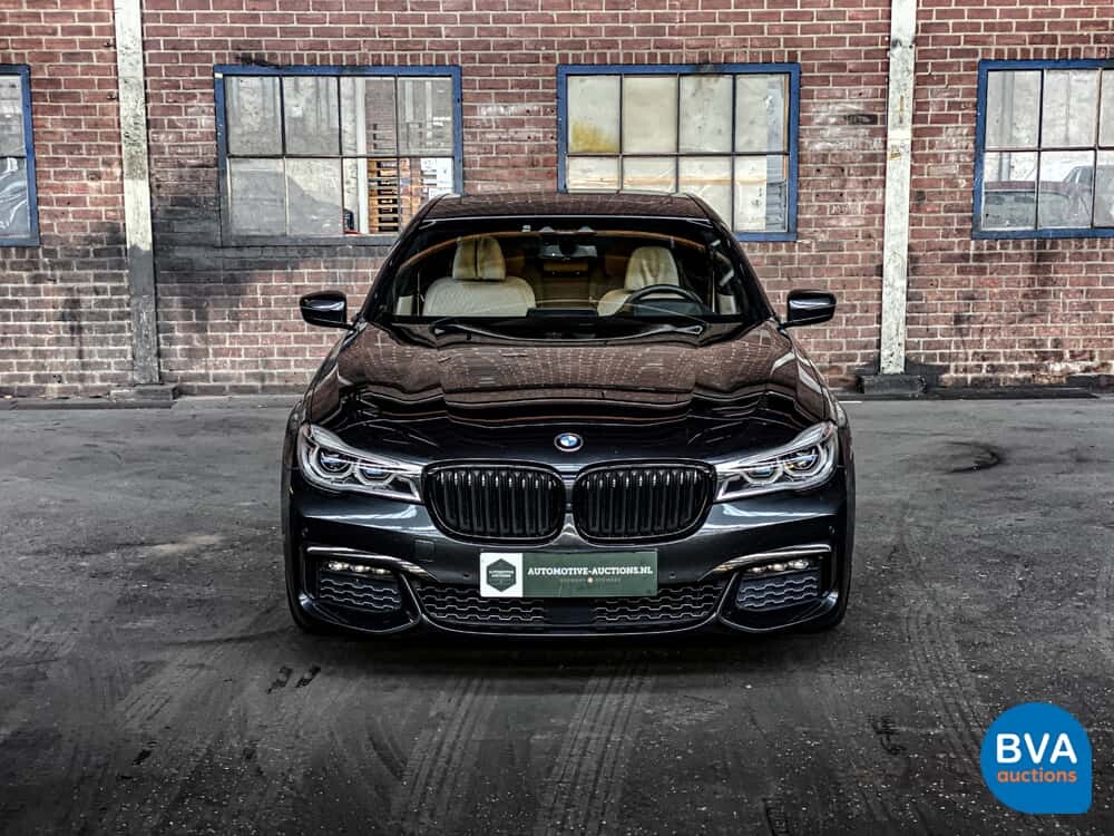 BMW 740e M-Sport 326pk Hybrid 2016 iPerformance Individual 7er, NL-Zulassung.