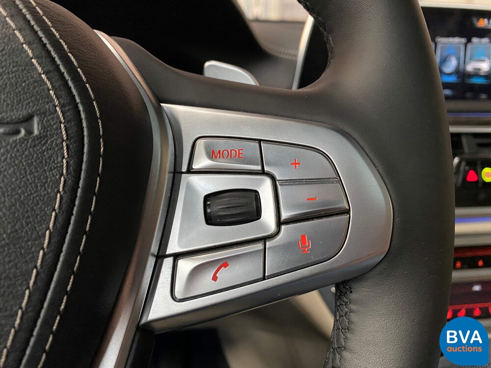 BMW 740e M-Sport 326pk Hybrid 2016 iPerformance Individual 7er, NL-Zulassung.