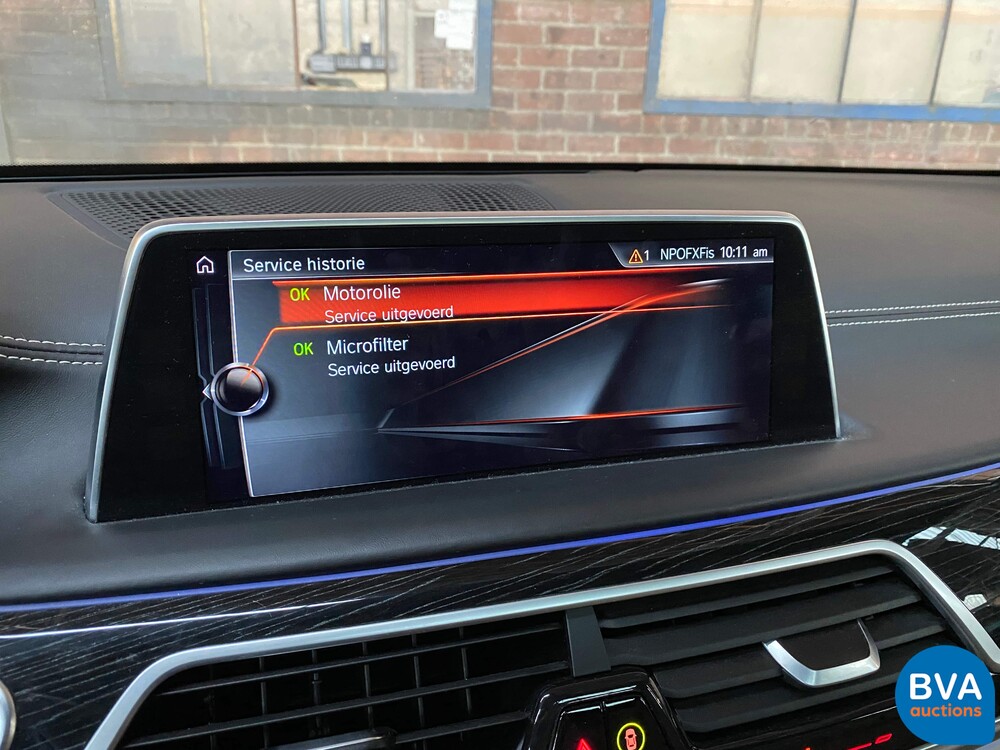 BMW 740e M-Sport 326pk Hybrid 2016 iPerformance Individual 7er, NL-Zulassung.