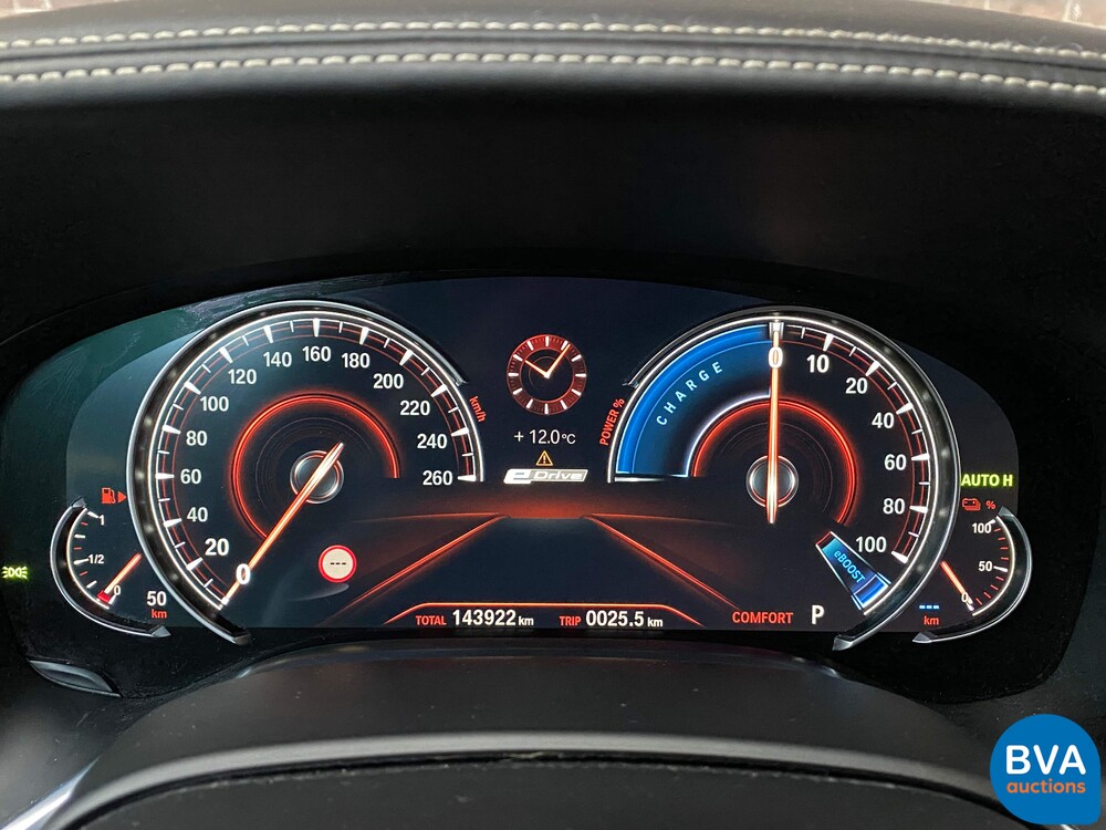 BMW 740e M-Sport 326pk Hybrid 2016 iPerformance Individual 7er, NL-Zulassung.