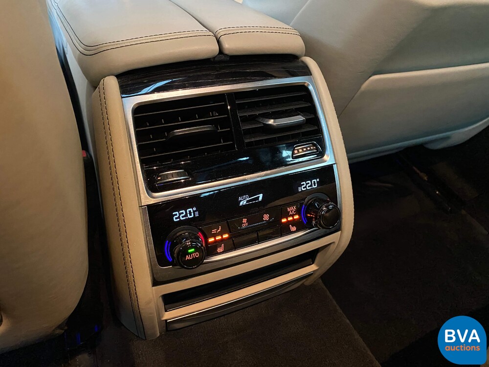 BMW 740e M-Sport 326pk Hybrid 2016 iPerformance Individual 7er, NL-Zulassung.