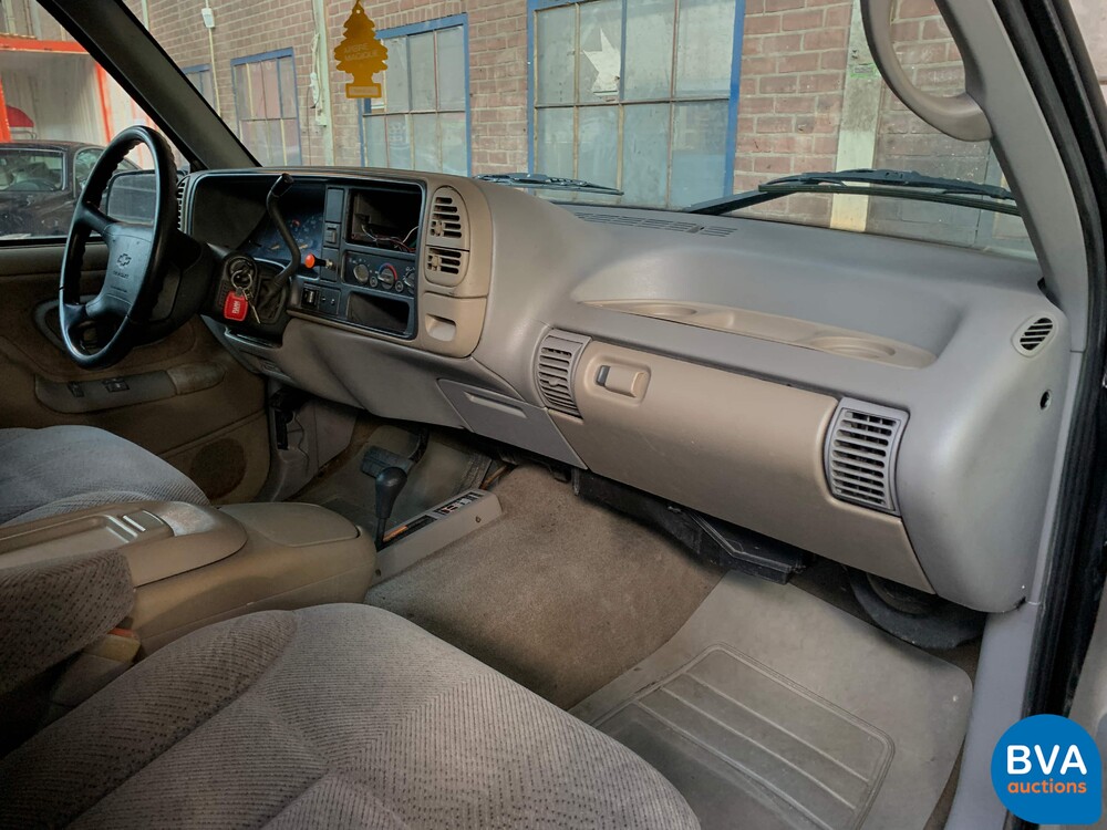 Chevrolet Silverado K1500 5.7 V8 4x4 255 PS 1997.