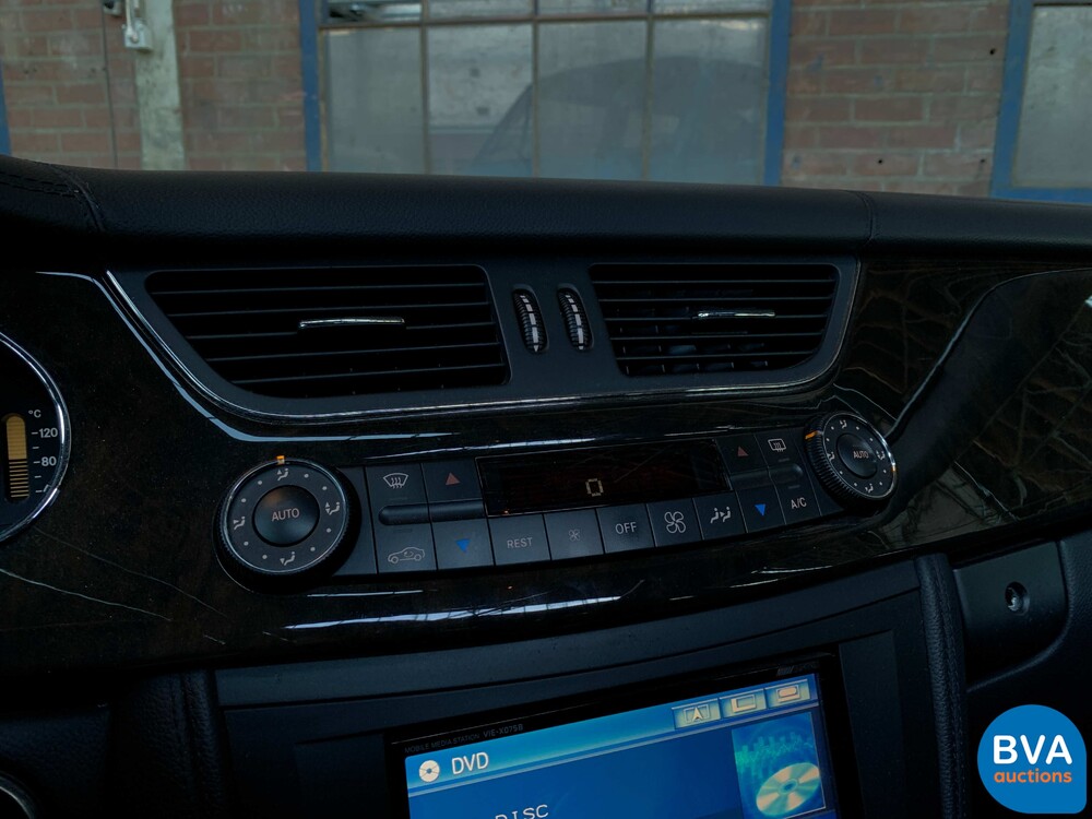 Mercedes-Benz CLS500 5.0 V8 306 PS CLS-Klasse 2007.